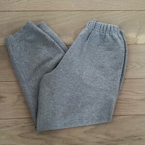 Hanna Andersson grey sweat pants joggers